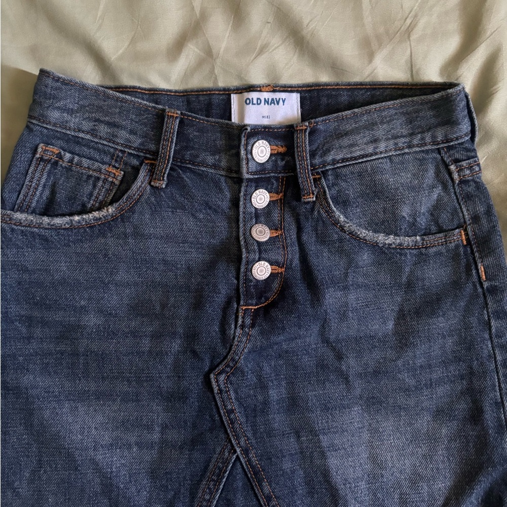 Old Navy Blue Straight Fit Jeans with Classic Denim Style